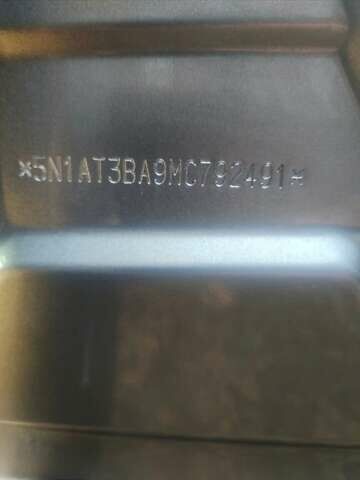 Сірий Ніссан Rogue, об'ємом двигуна 2.49 л та пробігом 127 тис. км за 18800 $, фото 43 на Automoto.ua