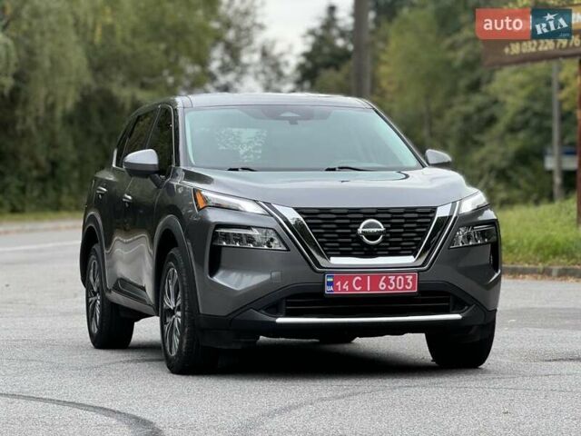 Сірий Ніссан Rogue, об'ємом двигуна 2.49 л та пробігом 127 тис. км за 18800 $, фото 4 на Automoto.ua