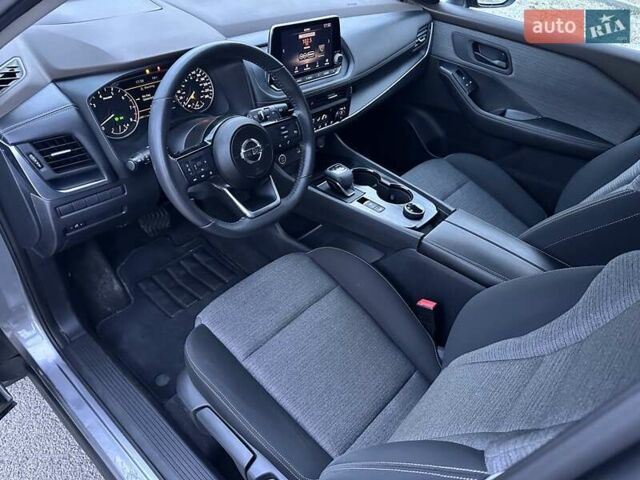 Серый Ниссан Rogue, объемом двигателя 2.5 л и пробегом 69 тыс. км за 20900 $, фото 18 на Automoto.ua