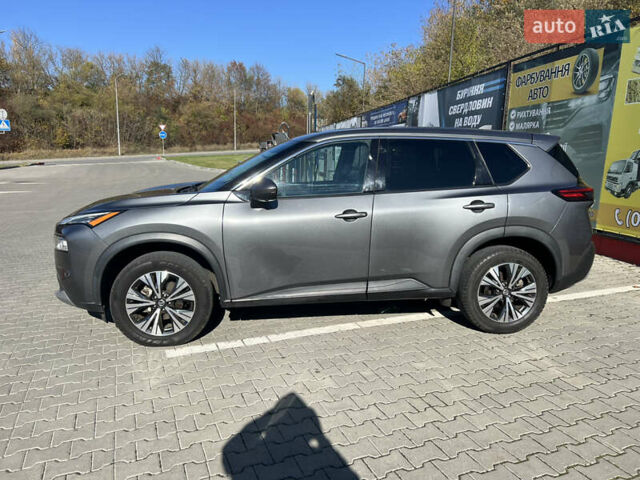 Серый Ниссан Rogue, объемом двигателя 2.49 л и пробегом 152 тыс. км за 19499 $, фото 4 на Automoto.ua