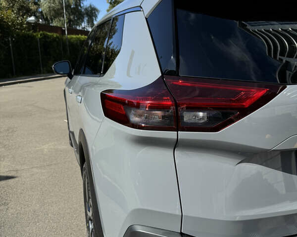 Сірий Ніссан Rogue, об'ємом двигуна 2.49 л та пробігом 27 тис. км за 30900 $, фото 38 на Automoto.ua