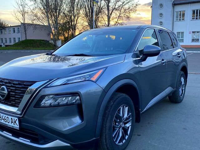 Сірий Ніссан Rogue, об'ємом двигуна 2.5 л та пробігом 124 тис. км за 20400 $, фото 7 на Automoto.ua