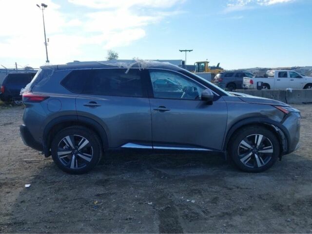 Серый Ниссан Rogue, объемом двигателя 1.5 л и пробегом 44 тыс. км за 14900 $, фото 6 на Automoto.ua