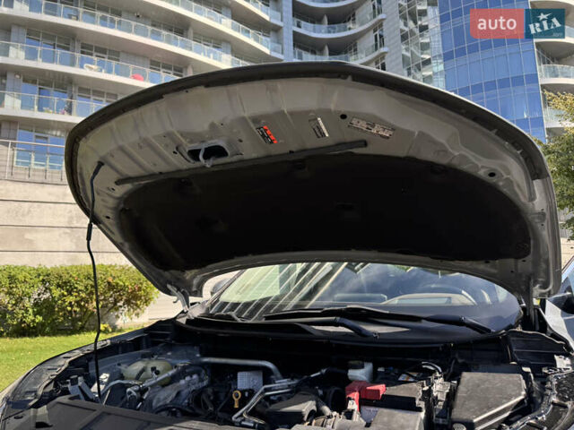 Сірий Ніссан Rogue, об'ємом двигуна 2.49 л та пробігом 27 тис. км за 30900 $, фото 7 на Automoto.ua