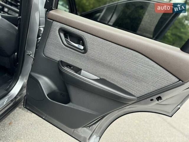 Сірий Ніссан Rogue, об'ємом двигуна 2.49 л та пробігом 127 тис. км за 18800 $, фото 24 на Automoto.ua
