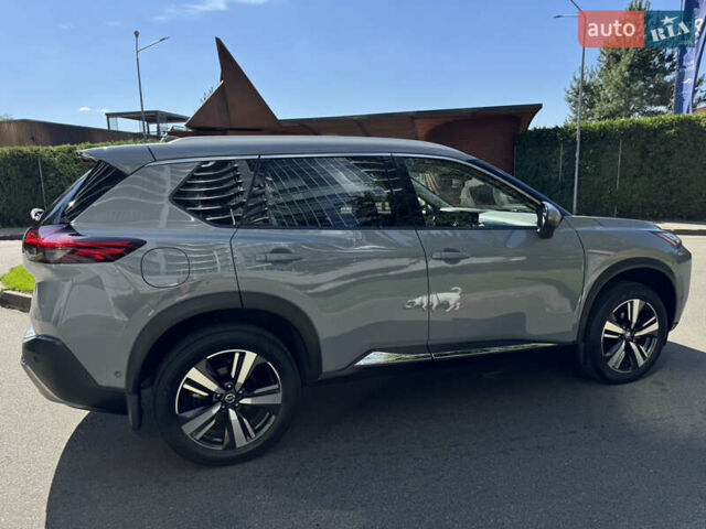 Сірий Ніссан Rogue, об'ємом двигуна 2.49 л та пробігом 27 тис. км за 30900 $, фото 35 на Automoto.ua