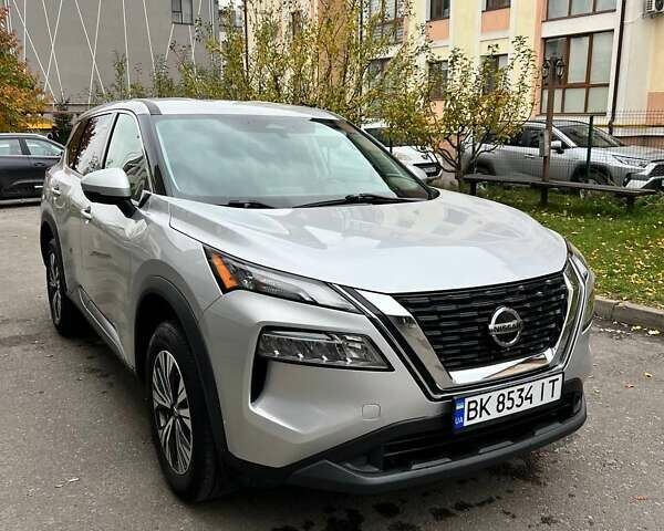 Серый Ниссан Rogue, объемом двигателя 2.49 л и пробегом 122 тыс. км за 21500 $, фото 8 на Automoto.ua