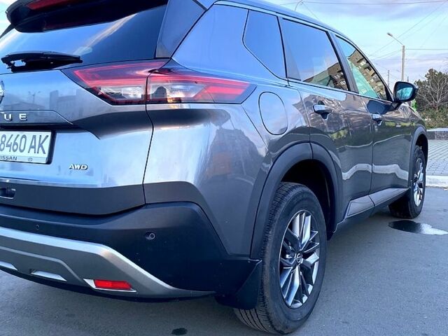 Сірий Ніссан Rogue, об'ємом двигуна 2.5 л та пробігом 124 тис. км за 20400 $, фото 3 на Automoto.ua