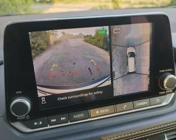 Серый Ниссан Rogue, объемом двигателя 2.49 л и пробегом 104 тыс. км за 21600 $, фото 22 на Automoto.ua