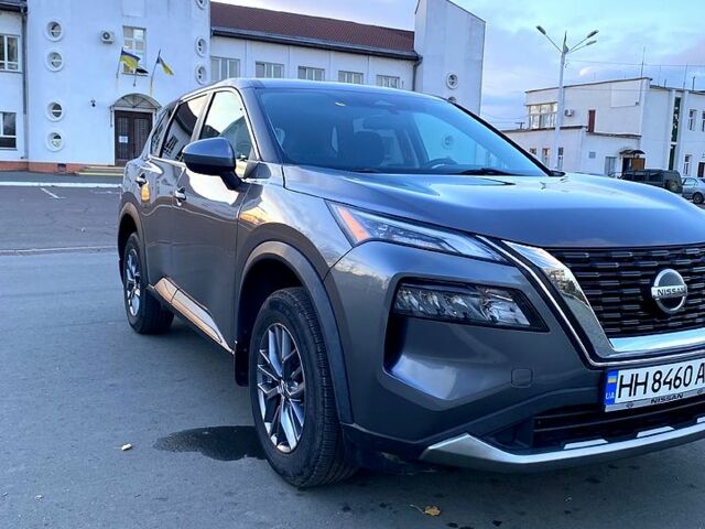 Сірий Ніссан Rogue, об'ємом двигуна 2.5 л та пробігом 124 тис. км за 20400 $, фото 1 на Automoto.ua