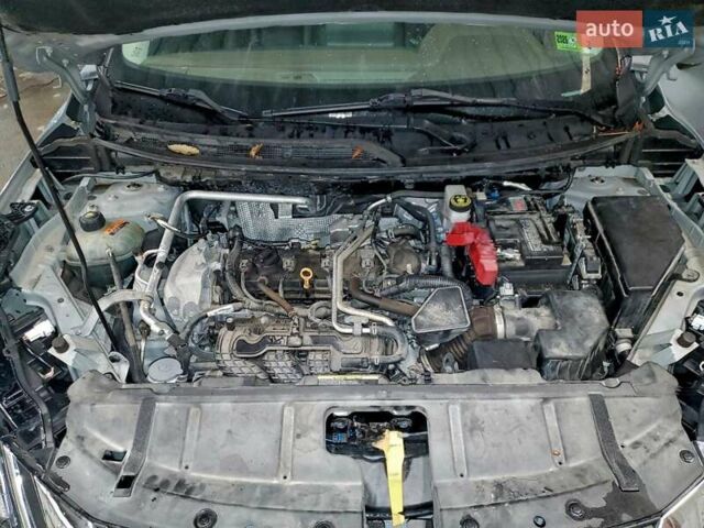 Серый Ниссан Rogue, объемом двигателя 2.49 л и пробегом 129 тыс. км за 5100 $, фото 11 на Automoto.ua