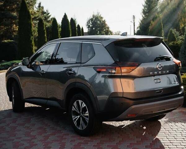 Сірий Ніссан Rogue, об'ємом двигуна 2.49 л та пробігом 125 тис. км за 24200 $, фото 6 на Automoto.ua