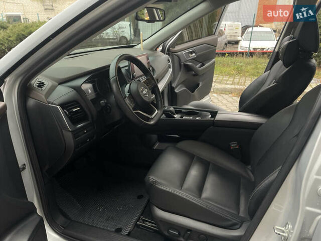 Серый Ниссан Rogue, объемом двигателя 2.49 л и пробегом 57 тыс. км за 25200 $, фото 12 на Automoto.ua