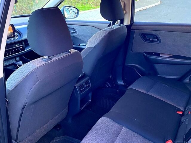 Сірий Ніссан Rogue, об'ємом двигуна 2.5 л та пробігом 124 тис. км за 20400 $, фото 11 на Automoto.ua