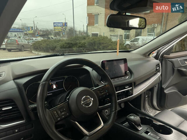Серый Ниссан Rogue, объемом двигателя 2.49 л и пробегом 57 тыс. км за 25200 $, фото 10 на Automoto.ua