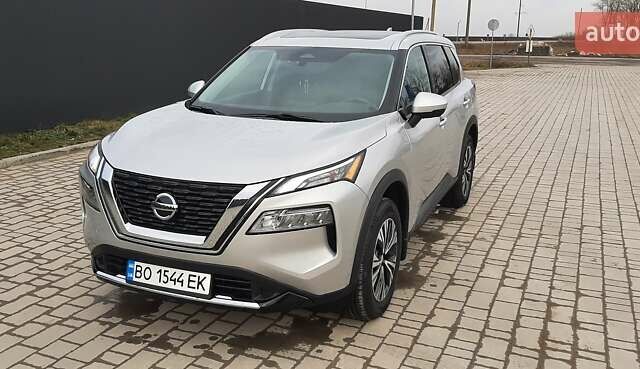 Серый Ниссан Rogue, объемом двигателя 2.5 л и пробегом 46 тыс. км за 29000 $, фото 10 на Automoto.ua