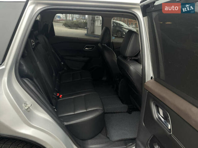 Серый Ниссан Rogue, объемом двигателя 2.49 л и пробегом 57 тыс. км за 25200 $, фото 15 на Automoto.ua