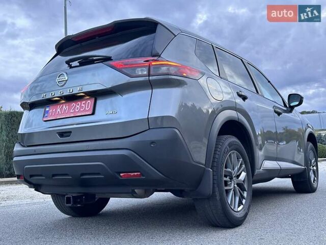Серый Ниссан Rogue, объемом двигателя 2.5 л и пробегом 69 тыс. км за 20900 $, фото 15 на Automoto.ua