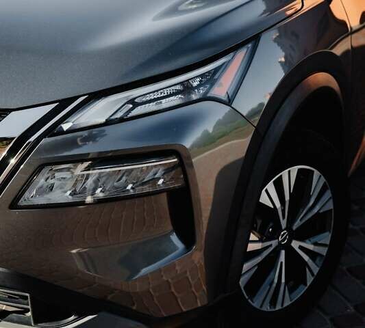 Сірий Ніссан Rogue, об'ємом двигуна 2.49 л та пробігом 125 тис. км за 24200 $, фото 4 на Automoto.ua