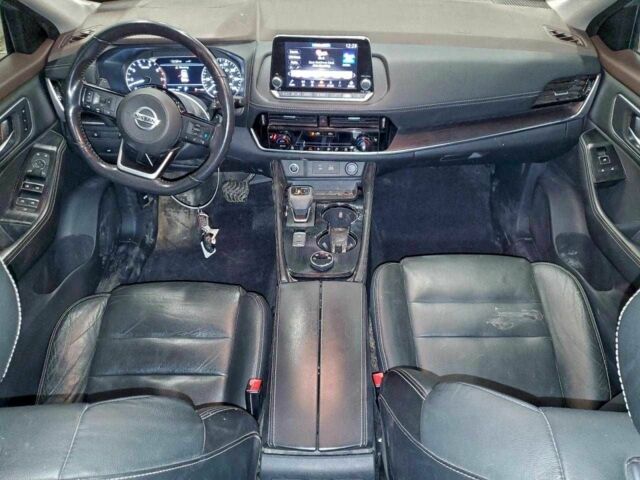 Серый Ниссан Rogue, объемом двигателя 2.5 л и пробегом 128 тыс. км за 11350 $, фото 7 на Automoto.ua