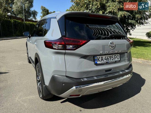 Сірий Ніссан Rogue, об'ємом двигуна 2.49 л та пробігом 27 тис. км за 30900 $, фото 23 на Automoto.ua
