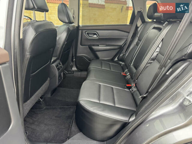 Сірий Ніссан Rogue, об'ємом двигуна 2.49 л та пробігом 140 тис. км за 23500 $, фото 34 на Automoto.ua