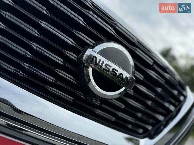 Сірий Ніссан Rogue, об'ємом двигуна 2.49 л та пробігом 127 тис. км за 18800 $, фото 48 на Automoto.ua