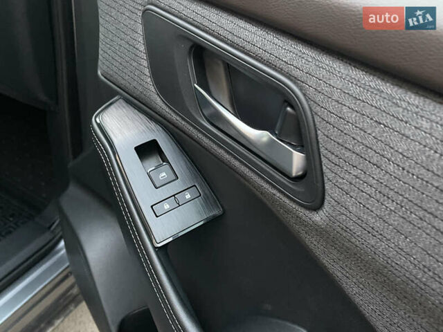 Серый Ниссан Rogue, объемом двигателя 2.49 л и пробегом 151 тыс. км за 19990 $, фото 19 на Automoto.ua