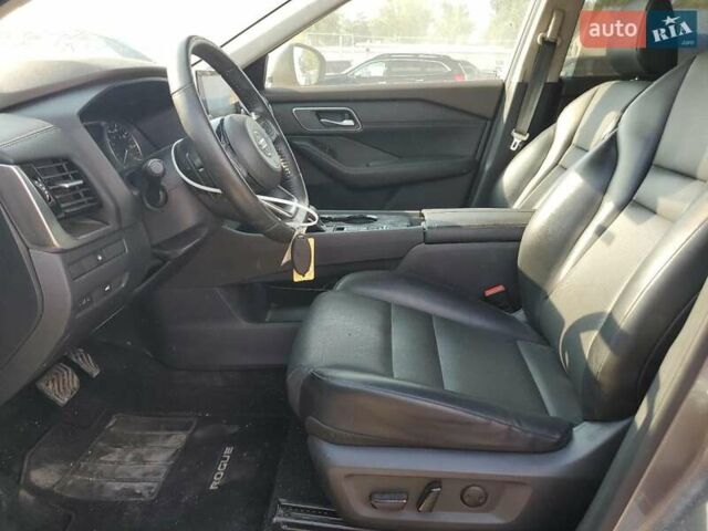 Сірий Ніссан Rogue, об'ємом двигуна 2.5 л та пробігом 70 тис. км за 7800 $, фото 6 на Automoto.ua