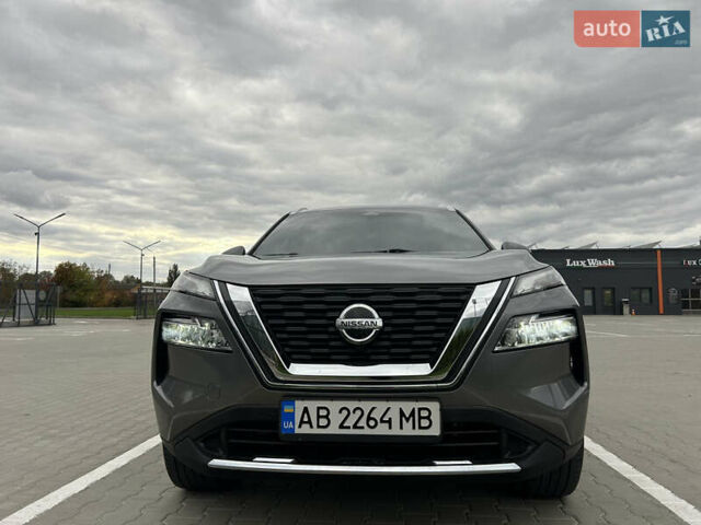 Сірий Ніссан Rogue, об'ємом двигуна 2.49 л та пробігом 105 тис. км за 22500 $, фото 3 на Automoto.ua