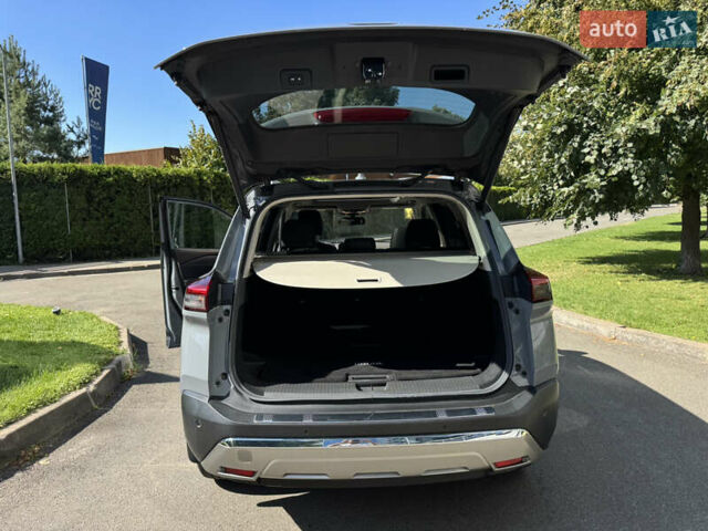 Сірий Ніссан Rogue, об'ємом двигуна 2.49 л та пробігом 27 тис. км за 30900 $, фото 52 на Automoto.ua