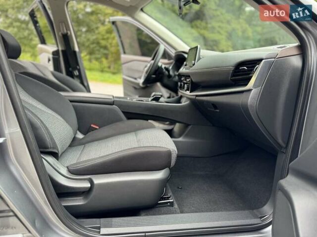 Сірий Ніссан Rogue, об'ємом двигуна 2.49 л та пробігом 127 тис. км за 18800 $, фото 36 на Automoto.ua