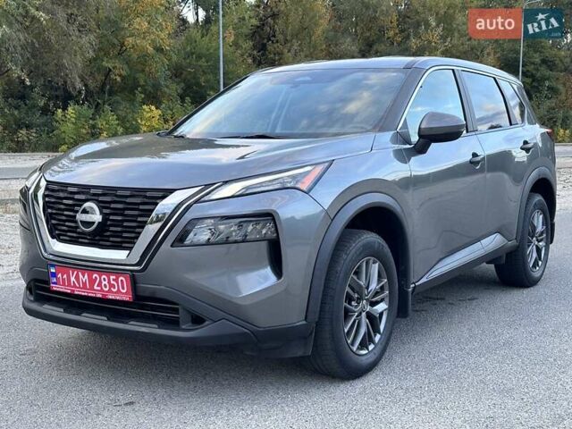 Серый Ниссан Rogue, объемом двигателя 2.5 л и пробегом 69 тыс. км за 20900 $, фото 1 на Automoto.ua