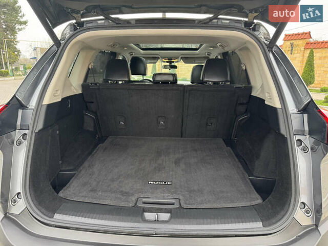 Сірий Ніссан Rogue, об'ємом двигуна 2.49 л та пробігом 140 тис. км за 23500 $, фото 14 на Automoto.ua