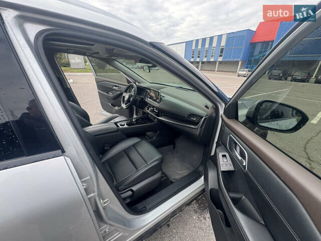 Серый Ниссан Rogue, объемом двигателя 2.49 л и пробегом 83 тыс. км за 23200 $, фото 14 на Automoto.ua