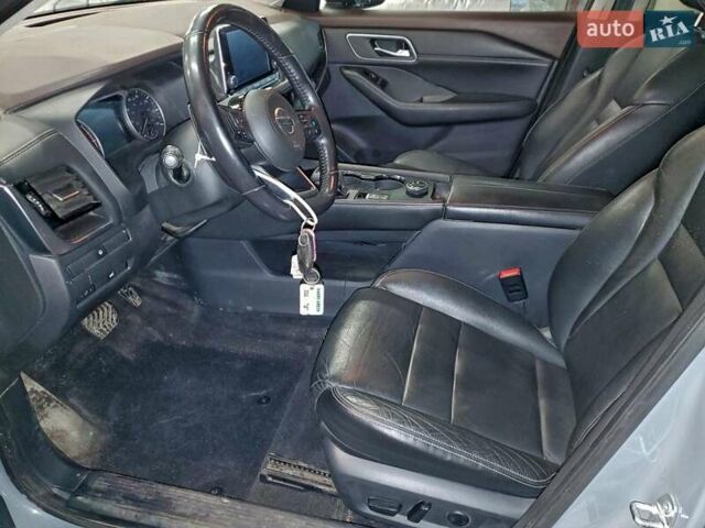 Серый Ниссан Rogue, объемом двигателя 2.49 л и пробегом 129 тыс. км за 5100 $, фото 6 на Automoto.ua