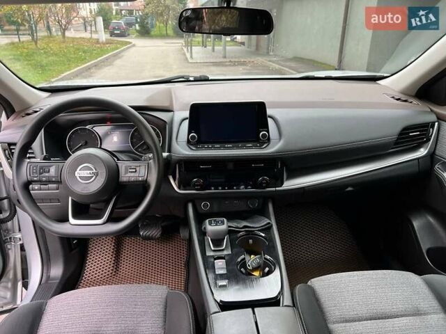 Серый Ниссан Rogue, объемом двигателя 2.49 л и пробегом 122 тыс. км за 21500 $, фото 19 на Automoto.ua
