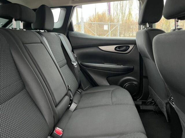 Серый Ниссан Rogue, объемом двигателя 2 л и пробегом 123 тыс. км за 14999 $, фото 18 на Automoto.ua