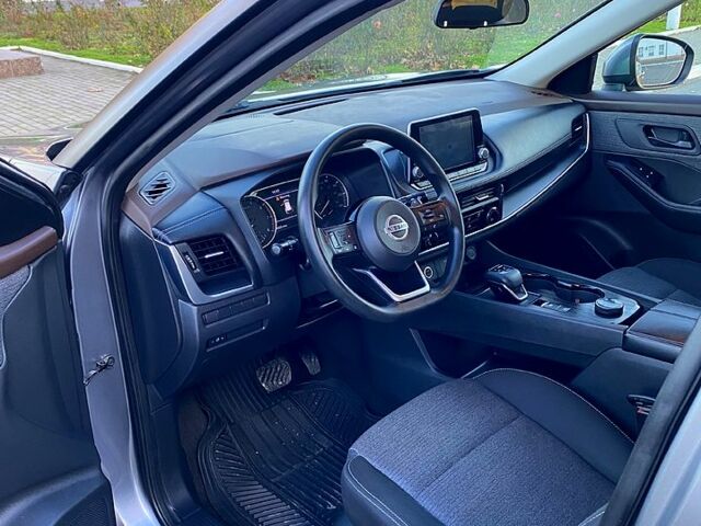 Сірий Ніссан Rogue, об'ємом двигуна 2.5 л та пробігом 124 тис. км за 20400 $, фото 8 на Automoto.ua