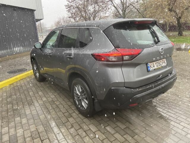 Серый Ниссан Rogue, объемом двигателя 2.5 л и пробегом 79 тыс. км за 21000 $, фото 6 на Automoto.ua