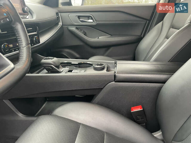 Серый Ниссан Rogue, объемом двигателя 2.49 л и пробегом 145 тыс. км за 22850 $, фото 39 на Automoto.ua