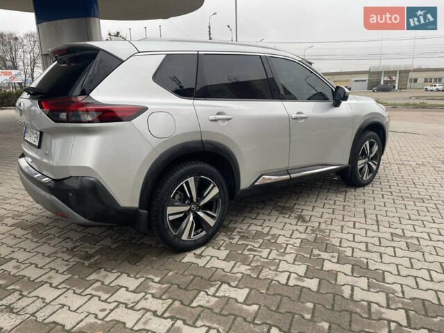 Серый Ниссан Rogue, объемом двигателя 2.49 л и пробегом 57 тыс. км за 25200 $, фото 6 на Automoto.ua