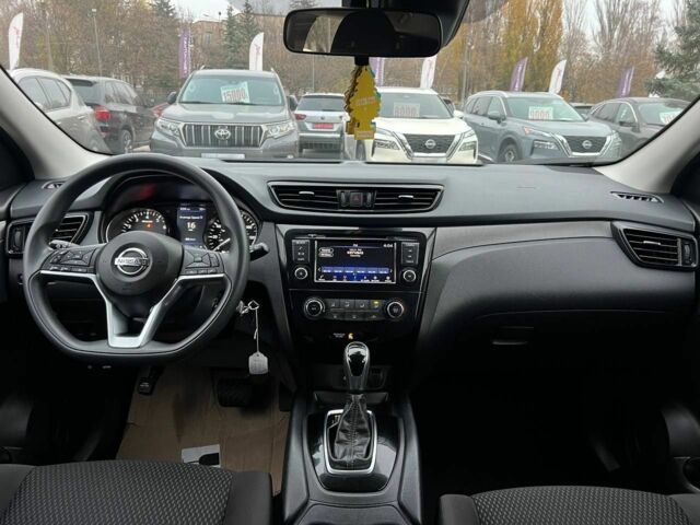 Серый Ниссан Rogue, объемом двигателя 2 л и пробегом 123 тыс. км за 14999 $, фото 9 на Automoto.ua