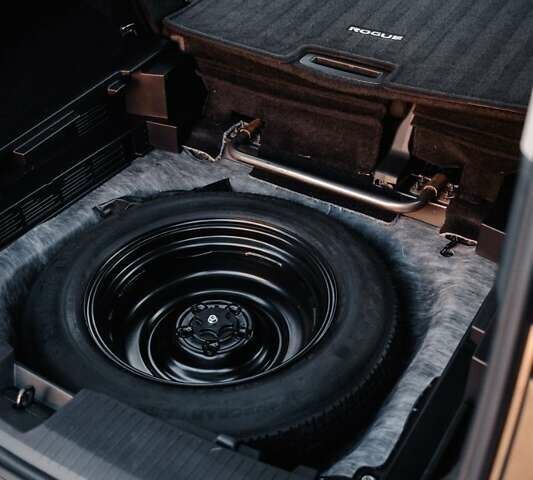 Сірий Ніссан Rogue, об'ємом двигуна 2.49 л та пробігом 125 тис. км за 24200 $, фото 54 на Automoto.ua