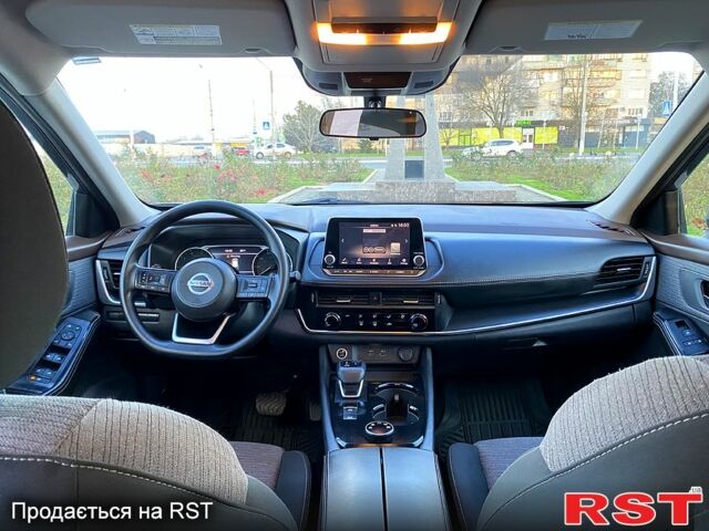 Сірий Ніссан Rogue, об'ємом двигуна 2.5 л та пробігом 124 тис. км за 20400 $, фото 10 на Automoto.ua
