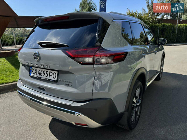 Сірий Ніссан Rogue, об'ємом двигуна 2.49 л та пробігом 27 тис. км за 30900 $, фото 39 на Automoto.ua