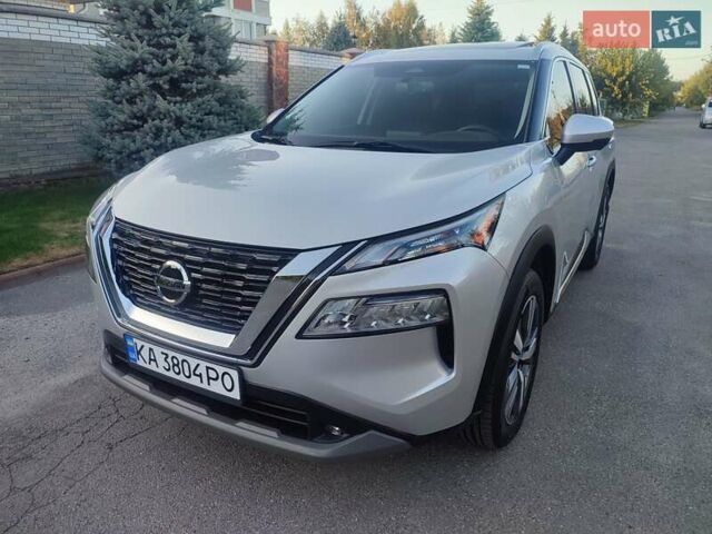 Серый Ниссан Rogue, объемом двигателя 2.5 л и пробегом 51 тыс. км за 25200 $, фото 4 на Automoto.ua