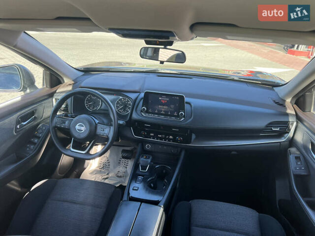 Серый Ниссан Rogue, объемом двигателя 2.49 л и пробегом 152 тыс. км за 19499 $, фото 12 на Automoto.ua