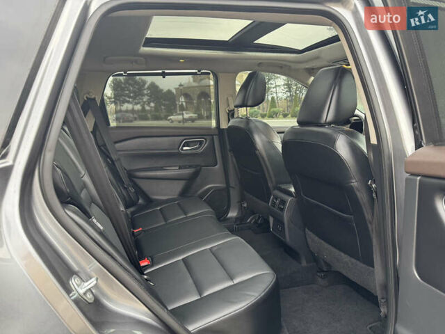 Сірий Ніссан Rogue, об'ємом двигуна 2.49 л та пробігом 140 тис. км за 23500 $, фото 13 на Automoto.ua
