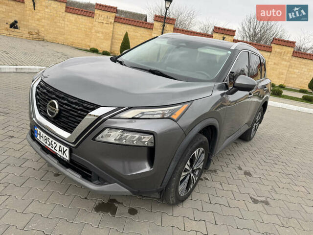 Сірий Ніссан Rogue, об'ємом двигуна 2.49 л та пробігом 140 тис. км за 23500 $, фото 15 на Automoto.ua